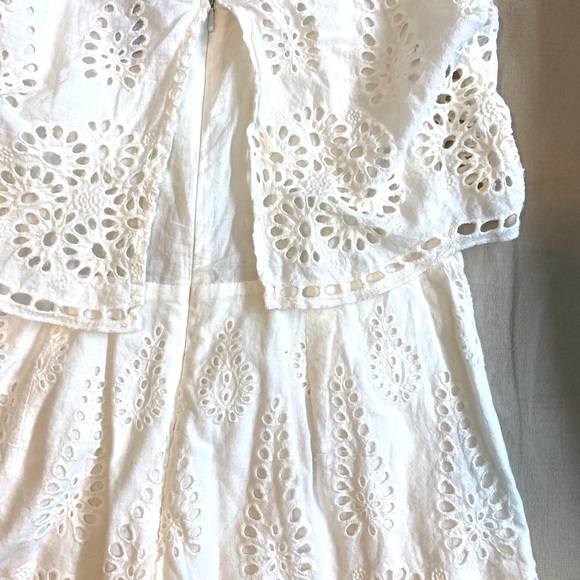 White lace romper - Picture 3 of 4